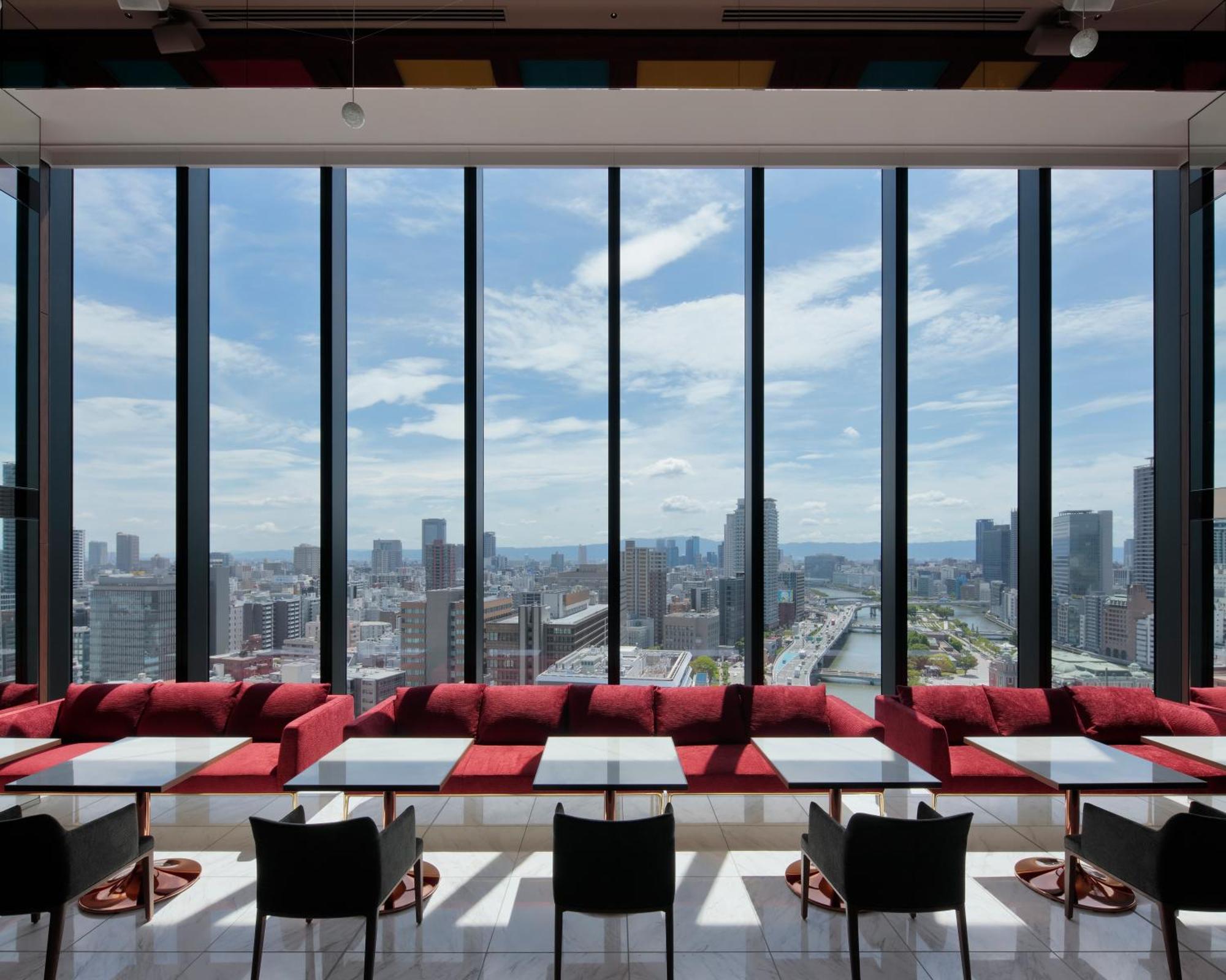 Candeo Hotels Osaka The Tower Zewnętrze zdjęcie View from the 360° Sky Bar