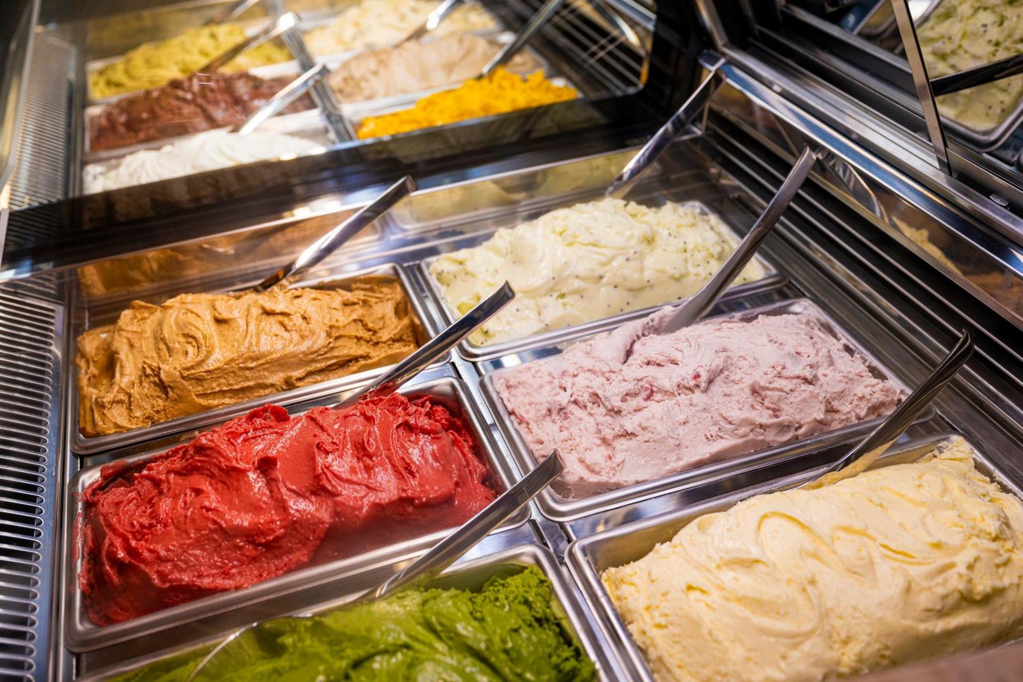Candeo Hotels Osaka The Tower Zewnętrze zdjęcie Italian gelato