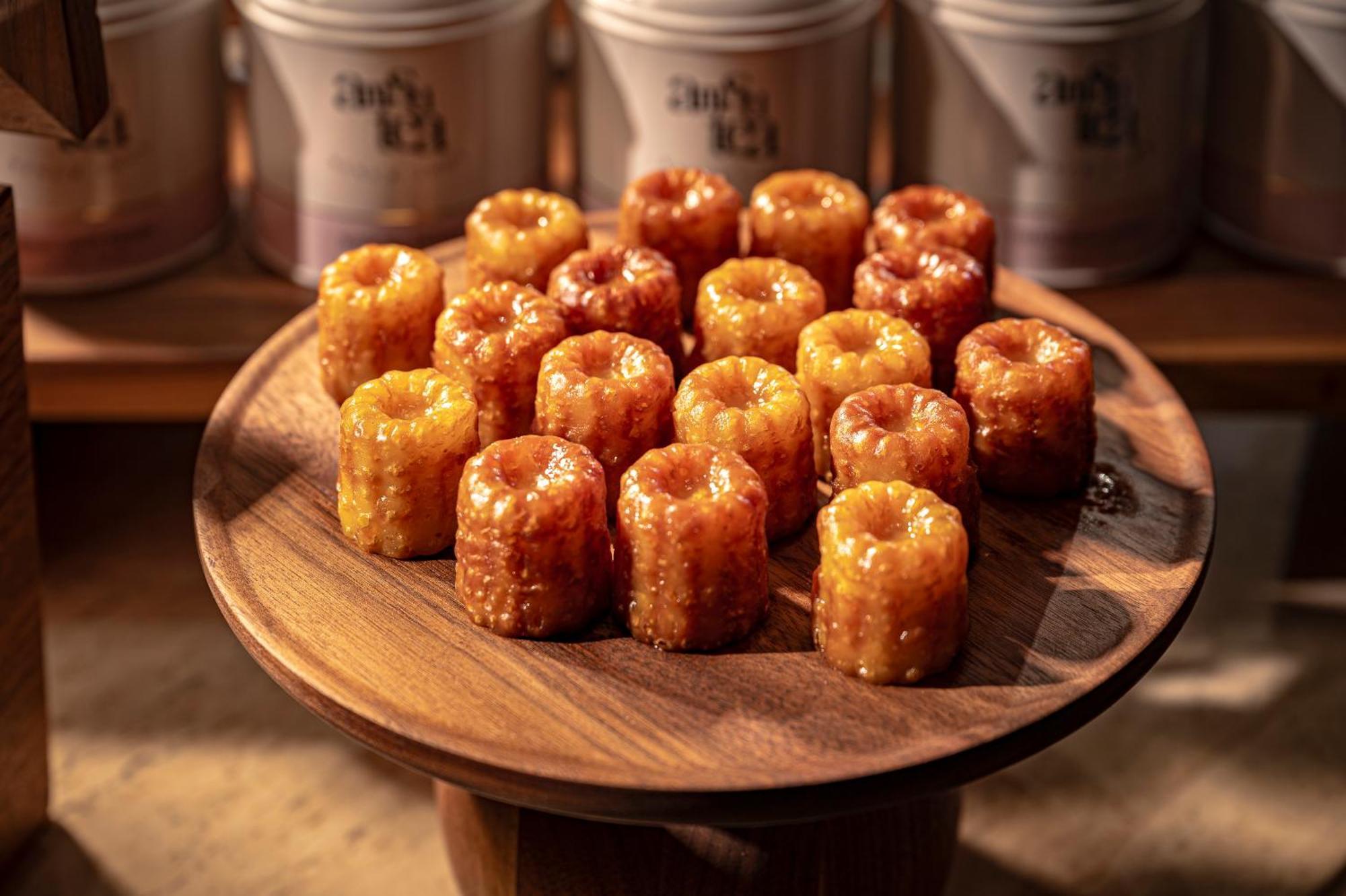 Candeo Hotels Osaka The Tower Zewnętrze zdjęcie Choux pastry